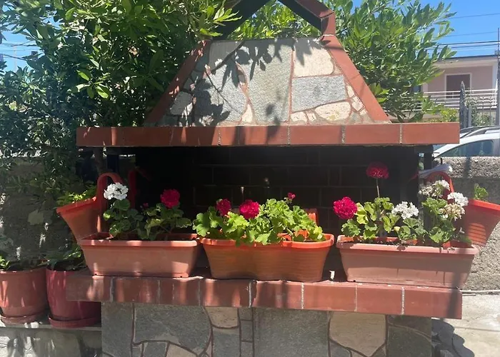 Apartament Stone House Wlora